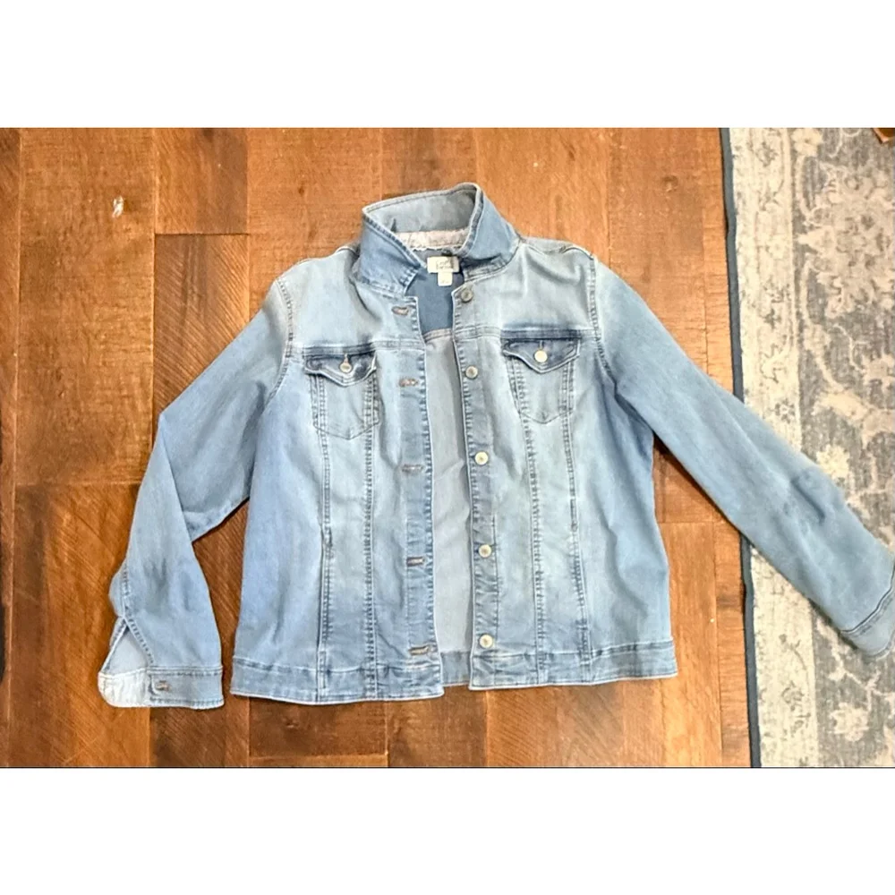 Women's Croft & Barrow Light Blue Jean Jacket Size L maternity stretch - Picture 4 of 4
